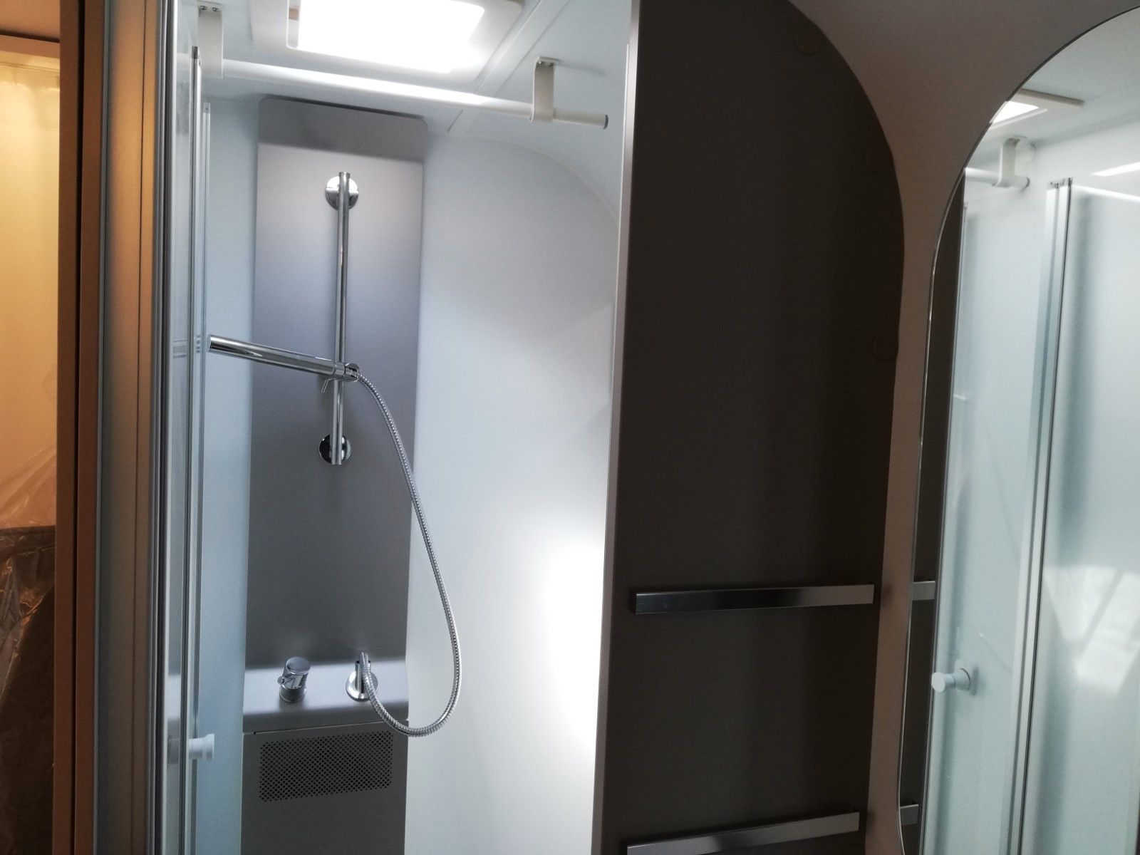 Adria Alpina 663 HT,AC,Relax,UV-Filter,Alu`s,ATC,Umris