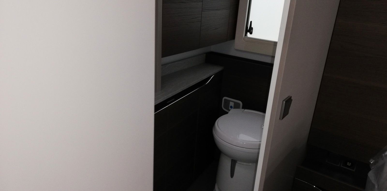 Adria Alpina 663 HT,AC,Relax,UV-Filter,Alu`s,ATC,Umris